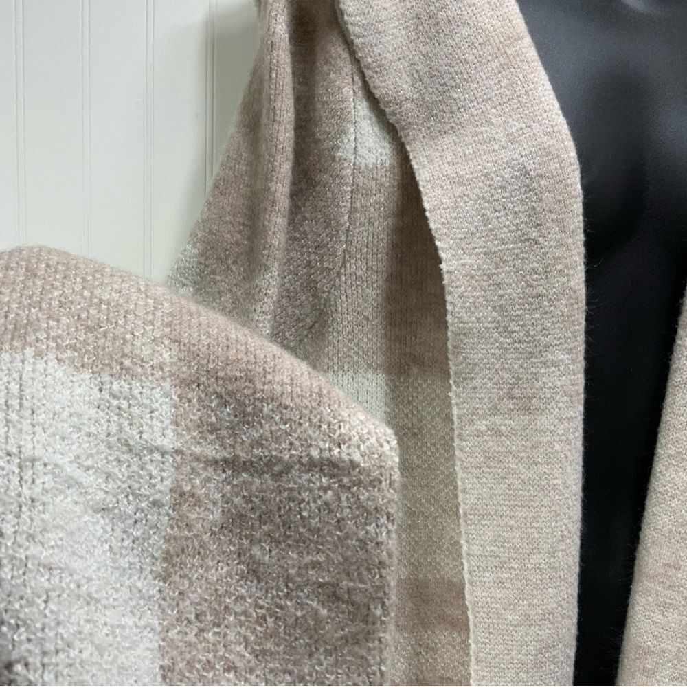 89th + MADISON plaid open cardigan sweater - Picture 2 of 5